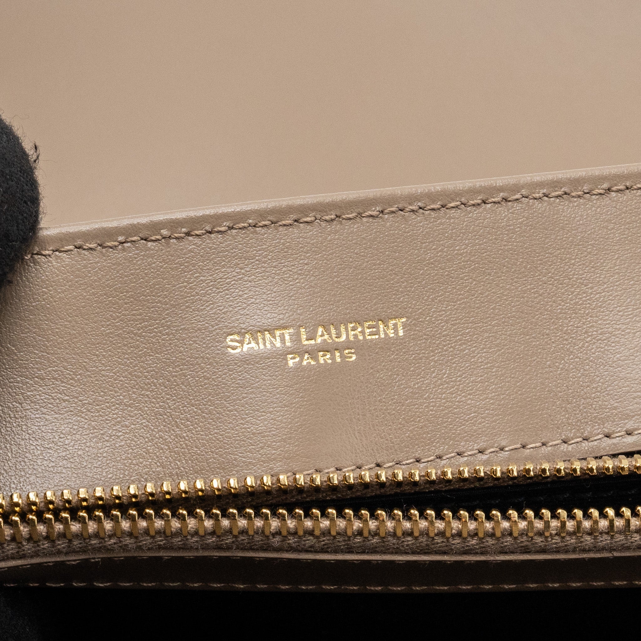 saint-laurent-medium-loulou-shoulder-bag-beige-ghw