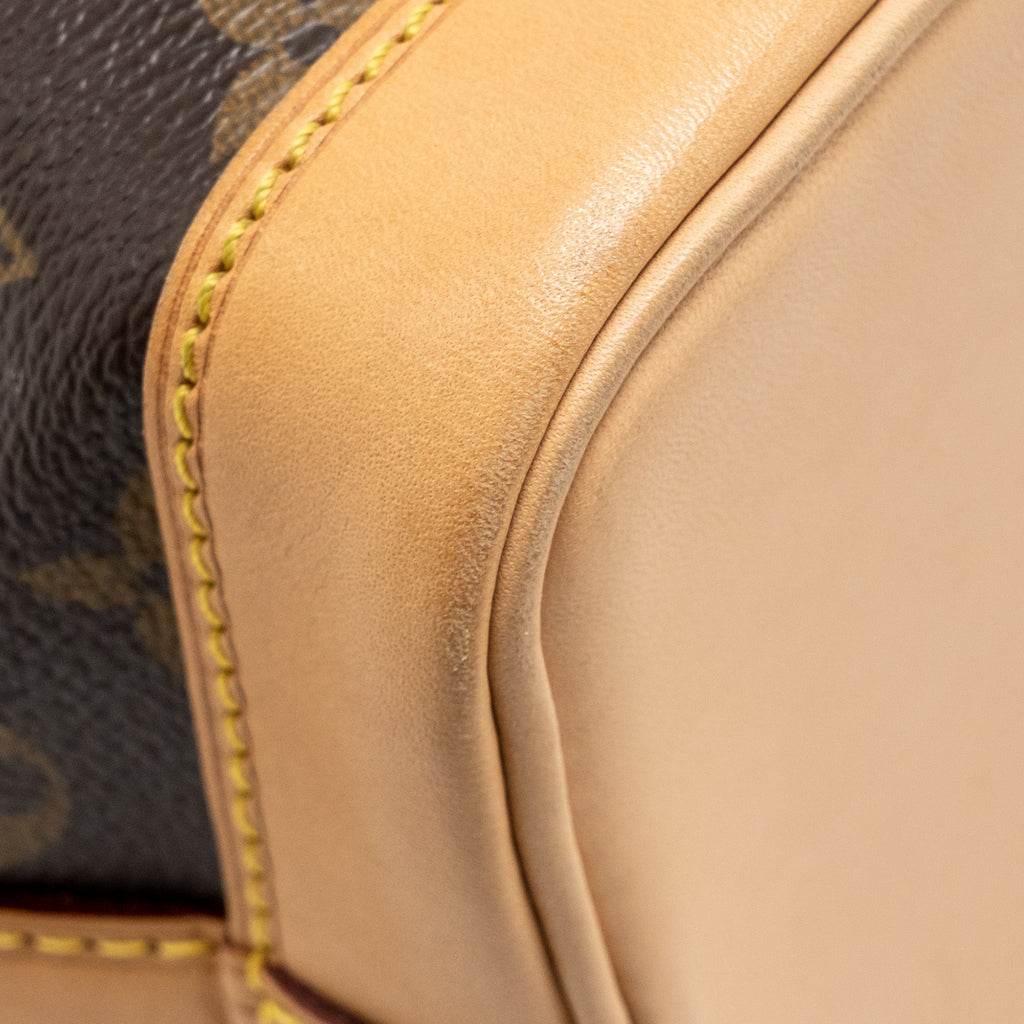 louis-vuitton-noe-bb-monogram-canvas-ghw-2