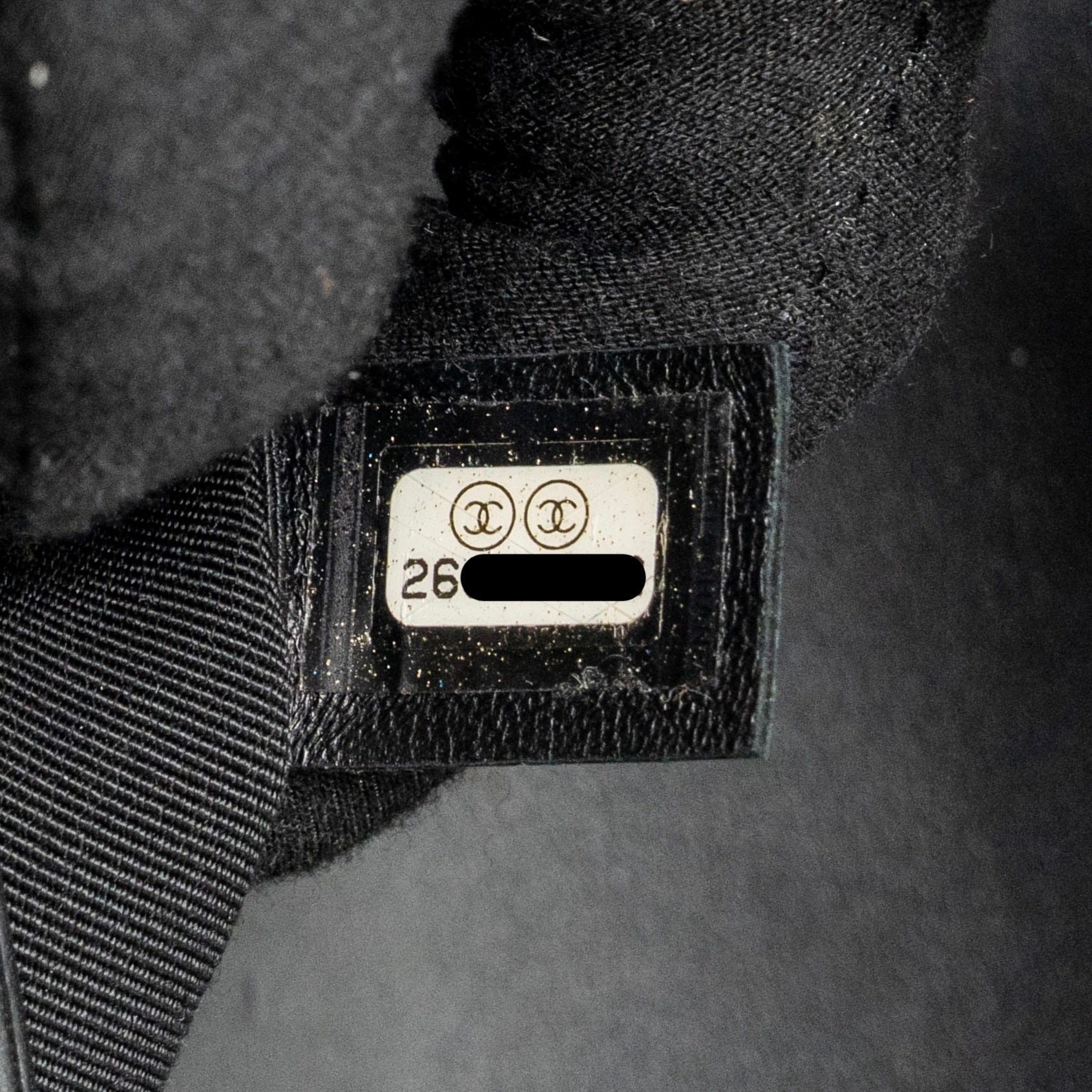 chanel-medium-boy-bag-calfskin-black-ruthenium-shw-1