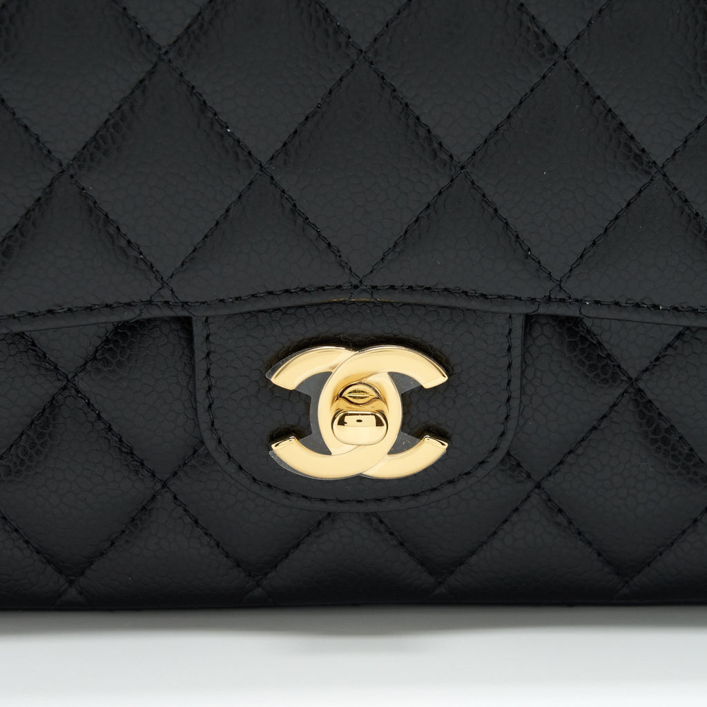 chanel-medium-classic-double-flap-bag-caviar-black-ghw-microchip-1