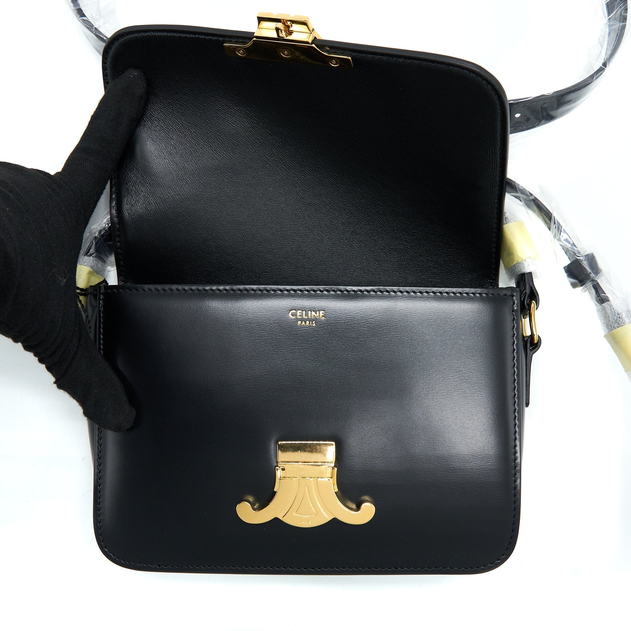 celine-teen-triomphe-shoulder-bag-calfskin-black-ghw