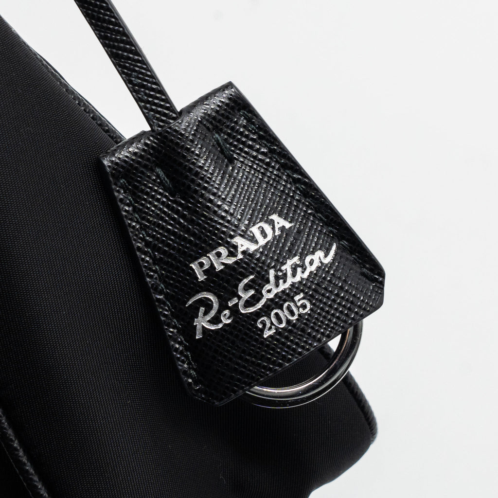 prada-reedition-2005-nylon-black-shw