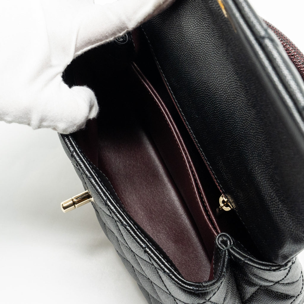 chanel-23p-coco-love-flap-bag-caviar-black-ghwmicrochip-1