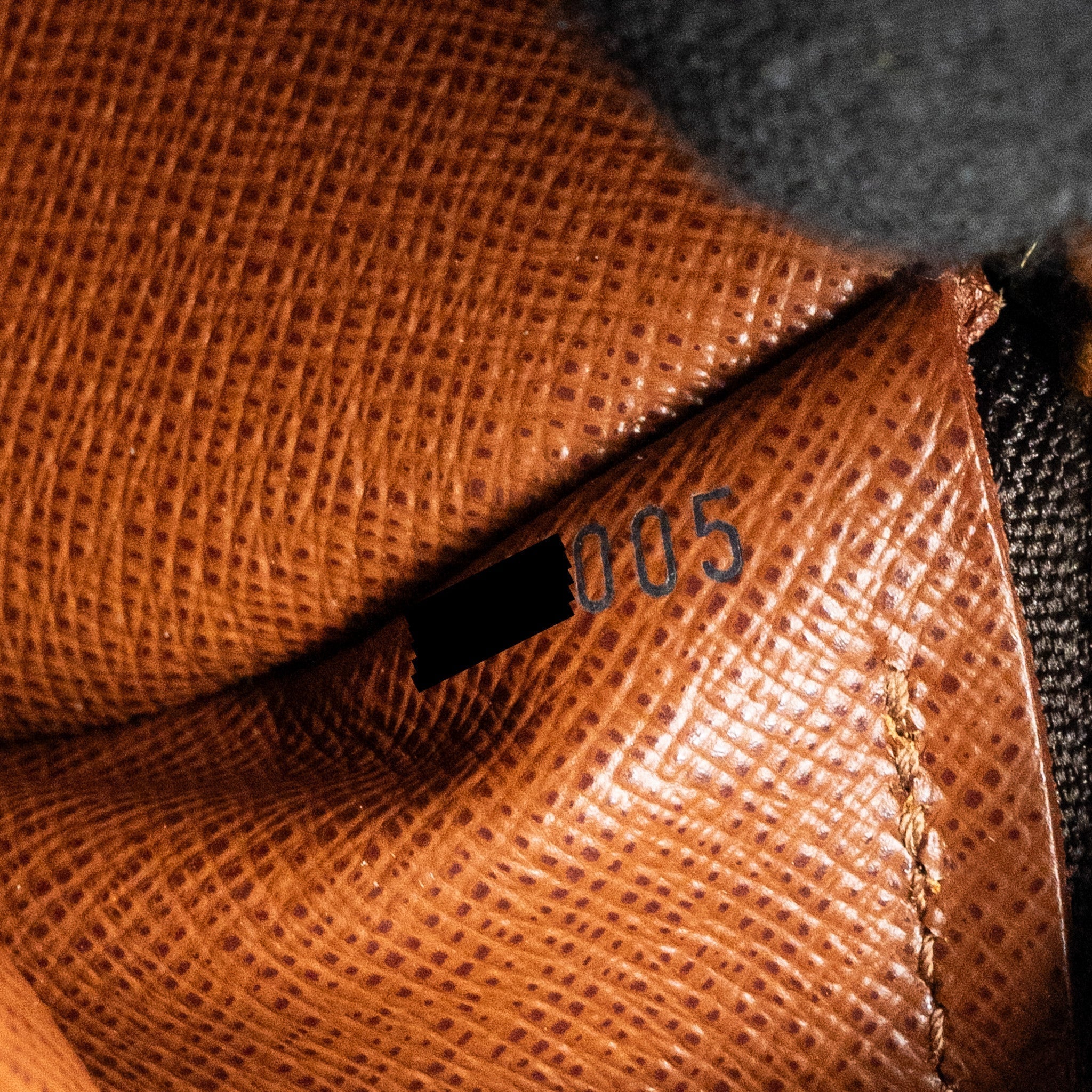 louis-vuitton-vintage-papillon-bag-monogram-canvas-ghw-2