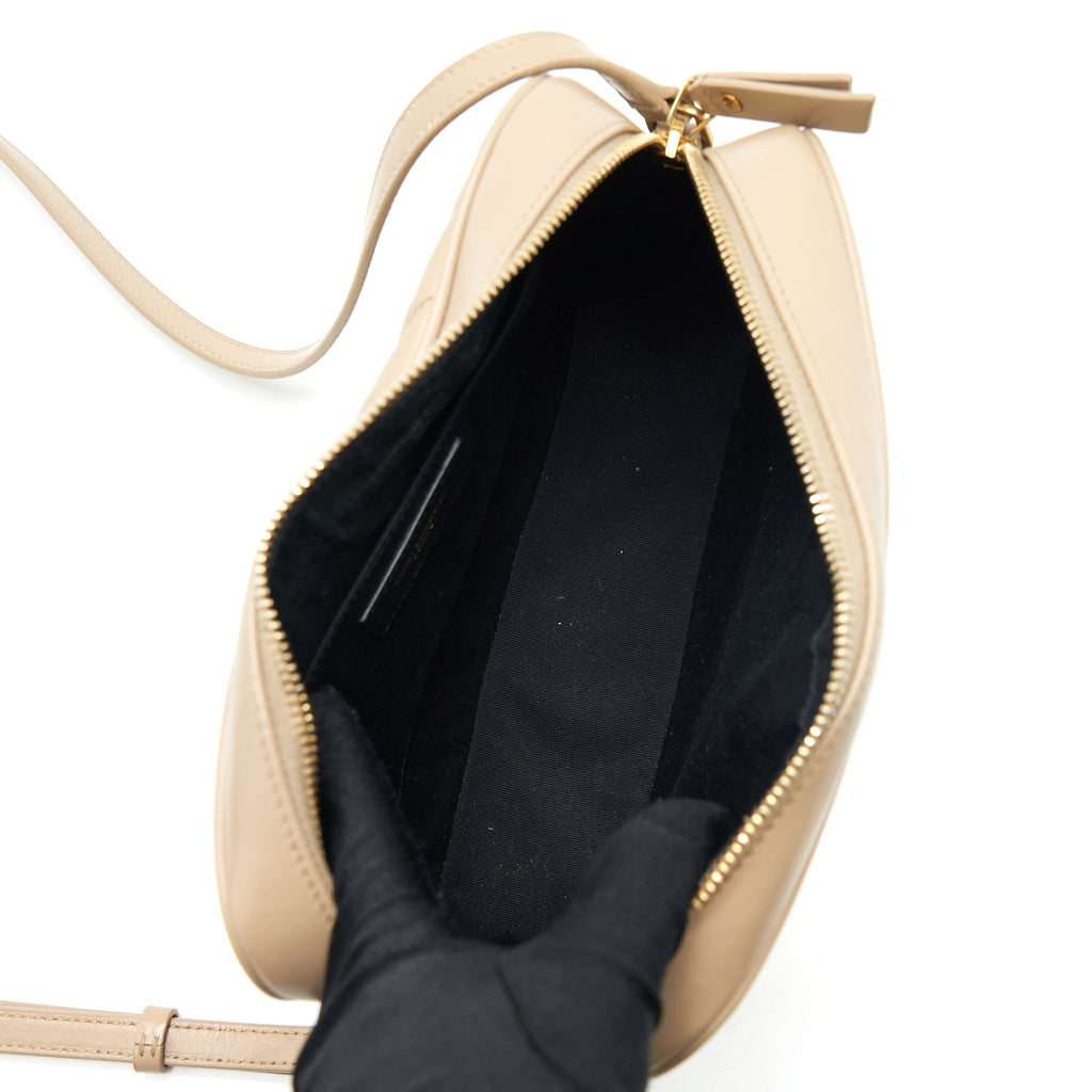 saint-laurent-lou-camera-bag-calfskin-dark-beige-ghw