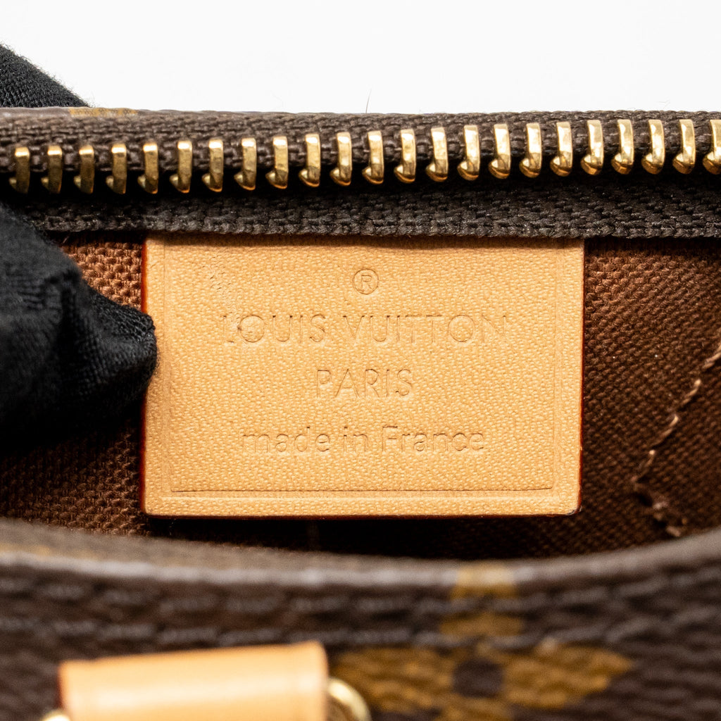 louis-vuitton-nano-speedy-monogram-canvas-ghw-15