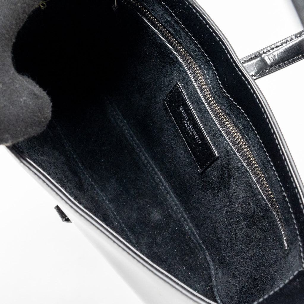 saint-laurent-le-5-a-7-shiny-calfskin-leather-black-shw