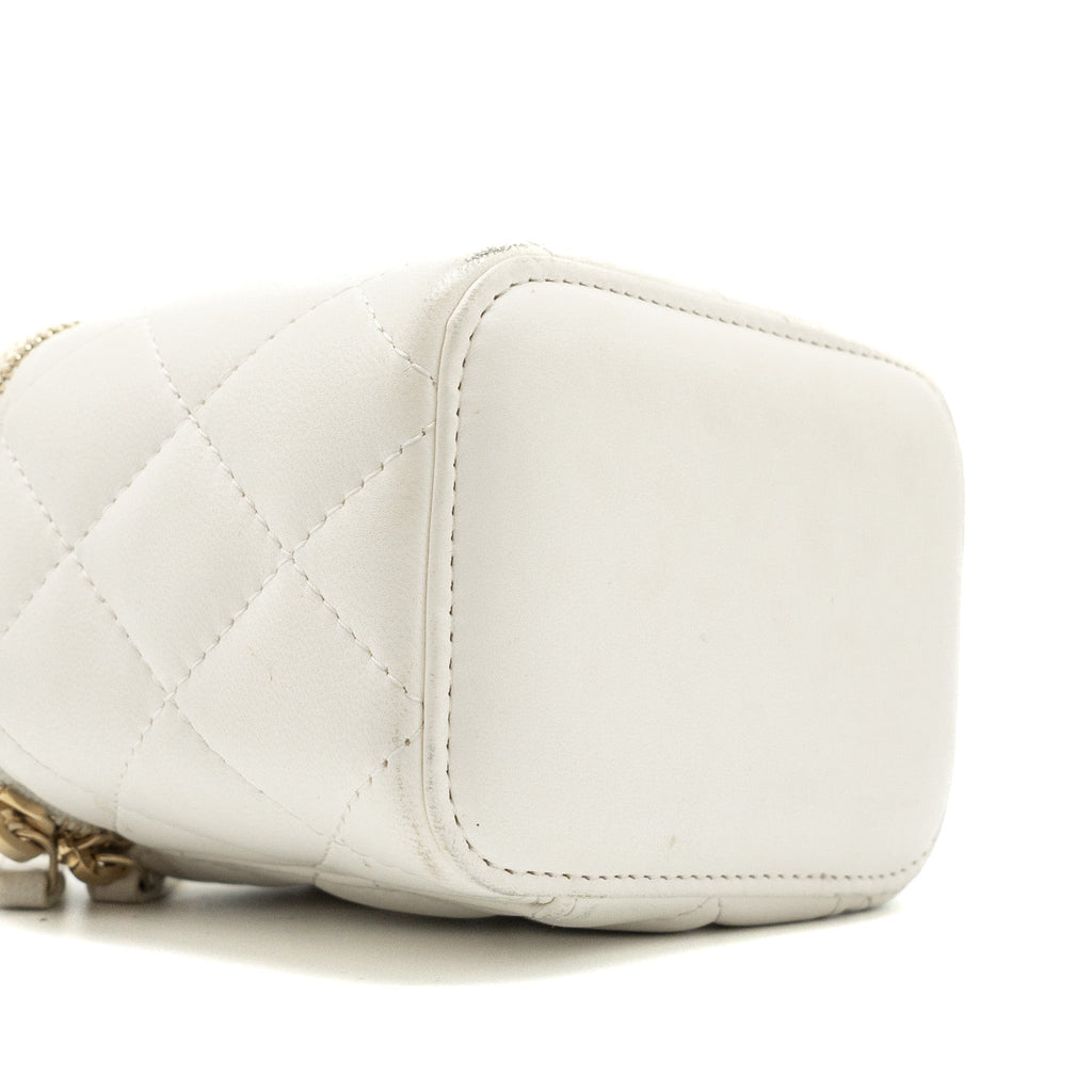 chanel-pearl-crush-mini-vanity-lambskin-white-brushed-ghw