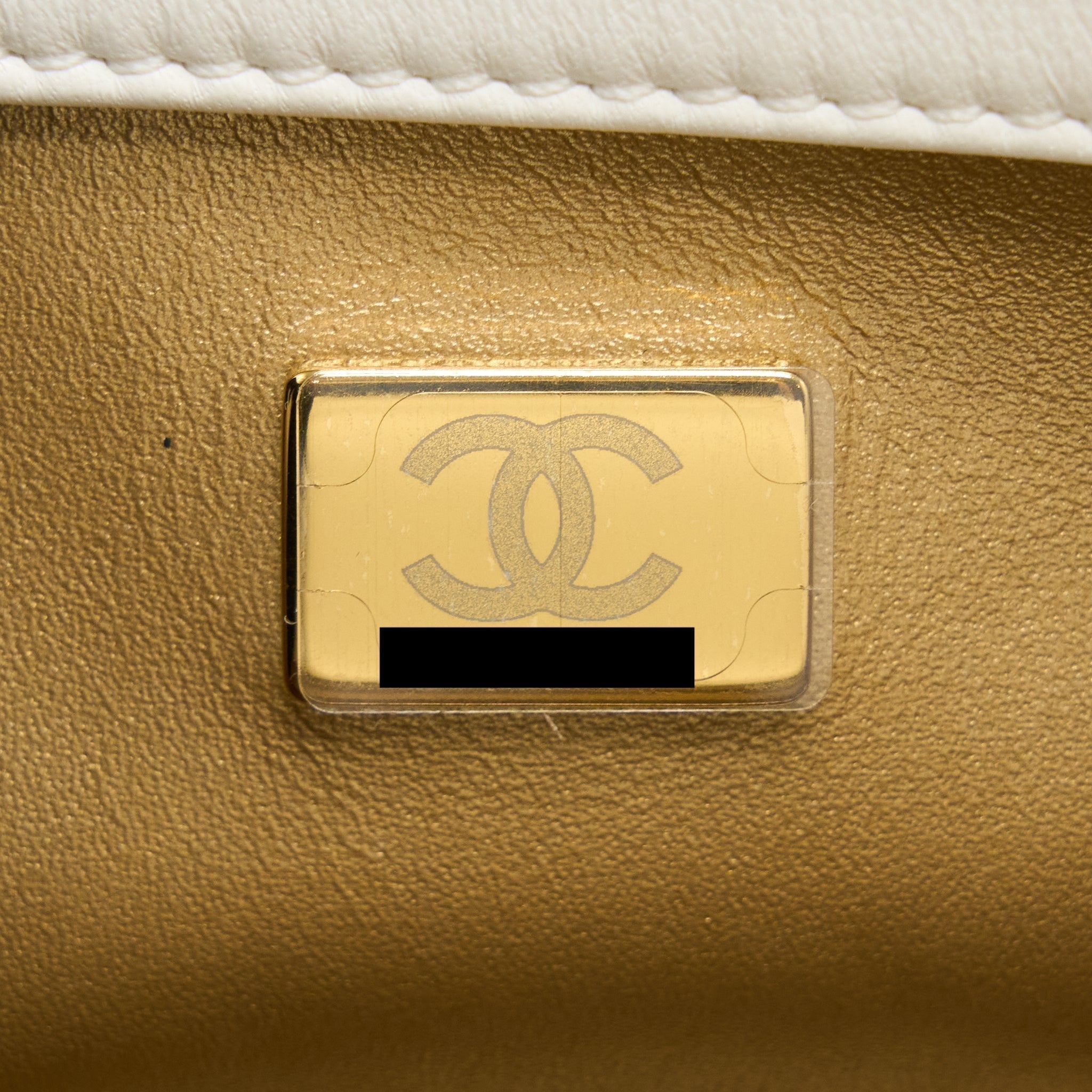 chanel-pearl-crush-mini-square-flap-bag-lambskin-white-ghwmicrochip-1
