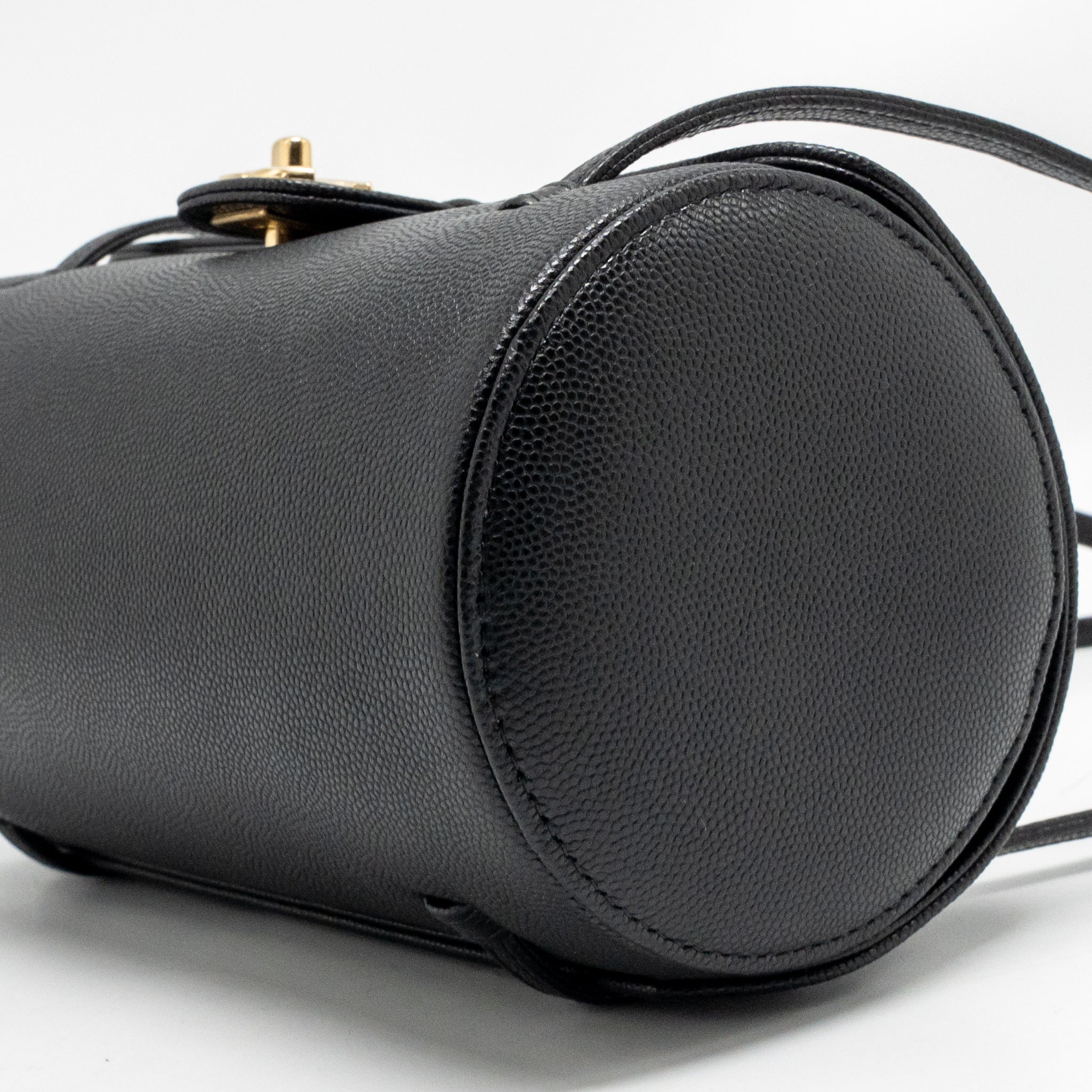 chanel-black-11