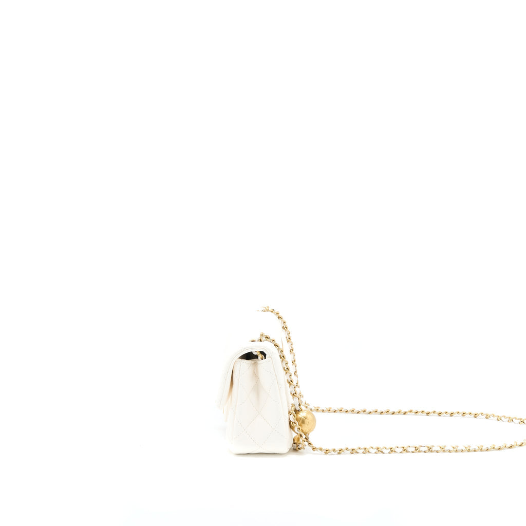 chanel-pearl-crush-mini-rectangular-lambskin-white-ghw-microchip