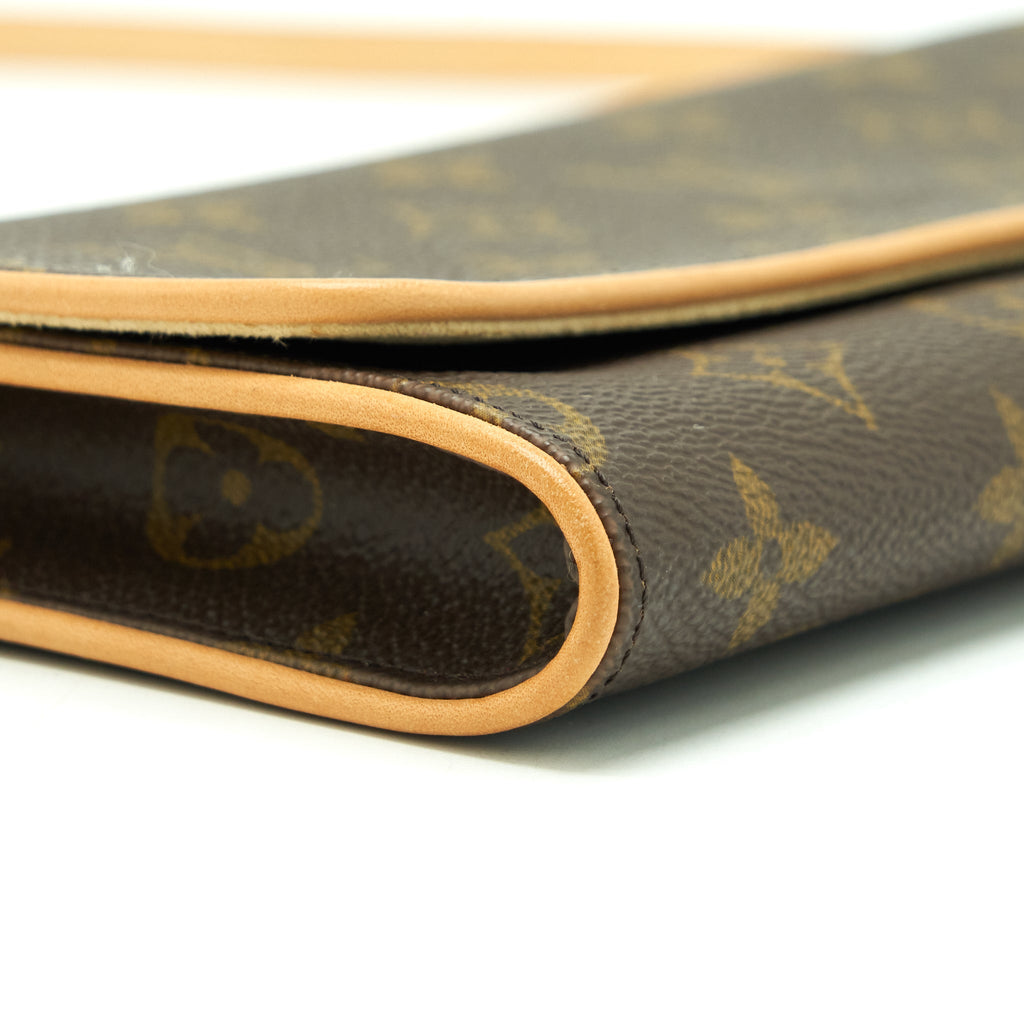 louis-vuitton-vintage-belt-bag-monogram-canvas-year-2001