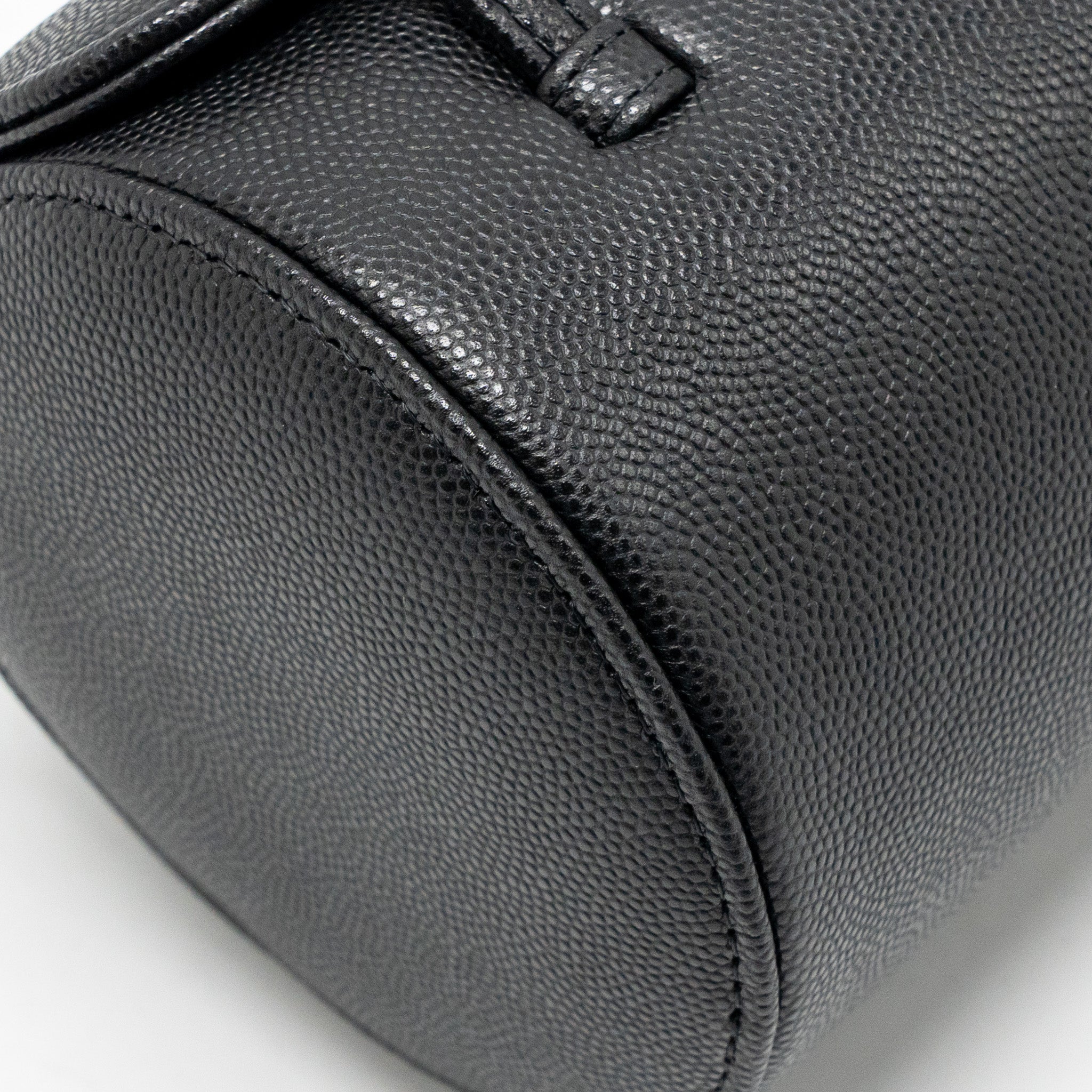 chanel-black-11