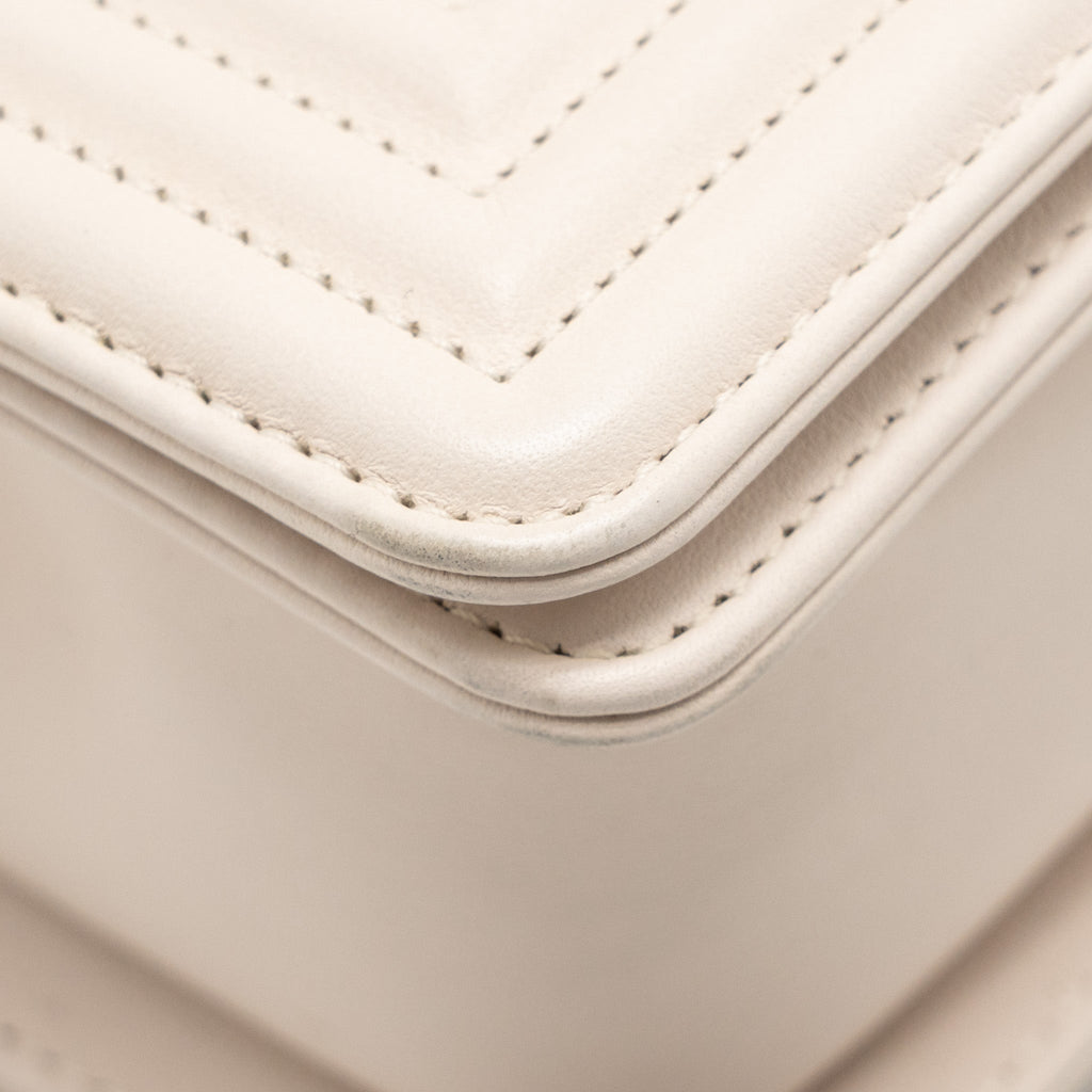 chanel-small-boy-bag-lambskin-cream-white-ghw