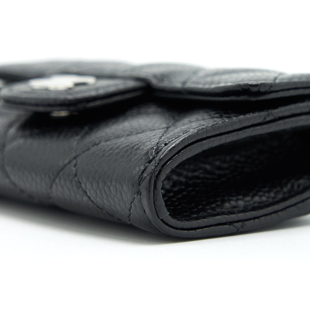 chanel-classic-flap-card-holder-caviar-black-shw-1