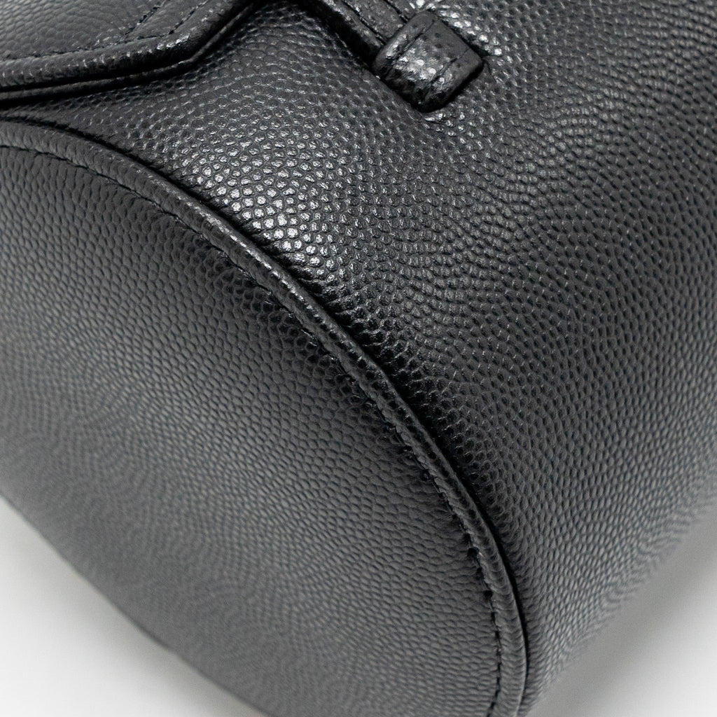 chanel-black-11