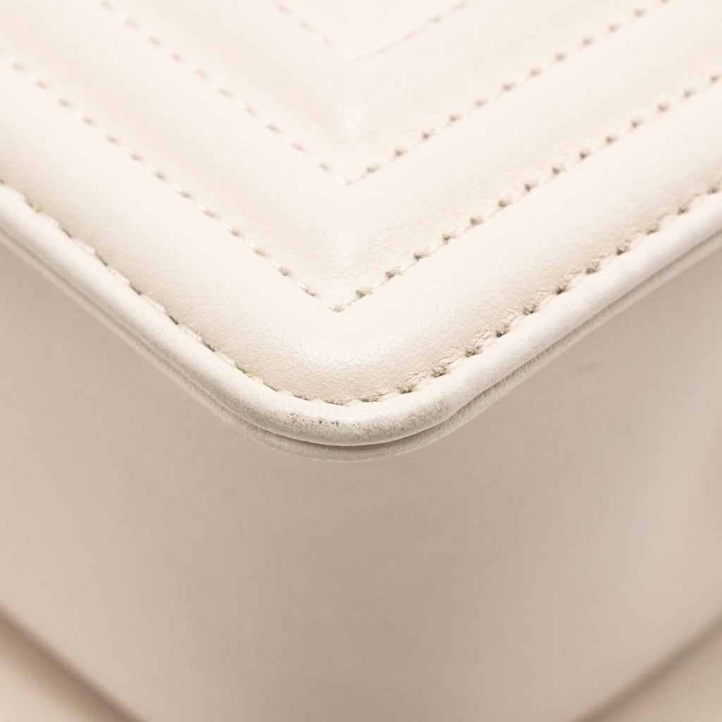 chanel-small-boy-bag-lambskin-cream-white-ghw