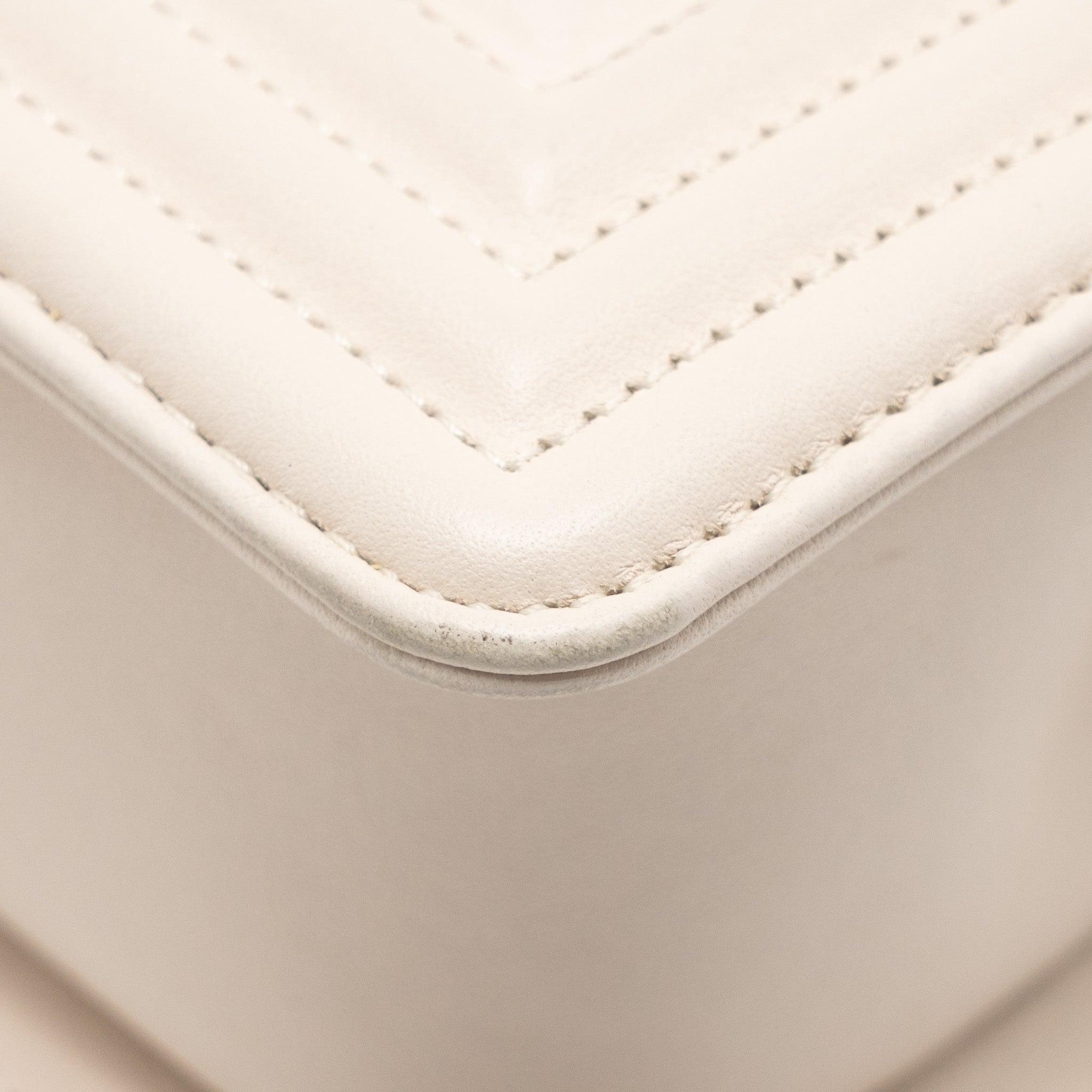 chanel-small-boy-bag-lambskin-cream-white-ghw