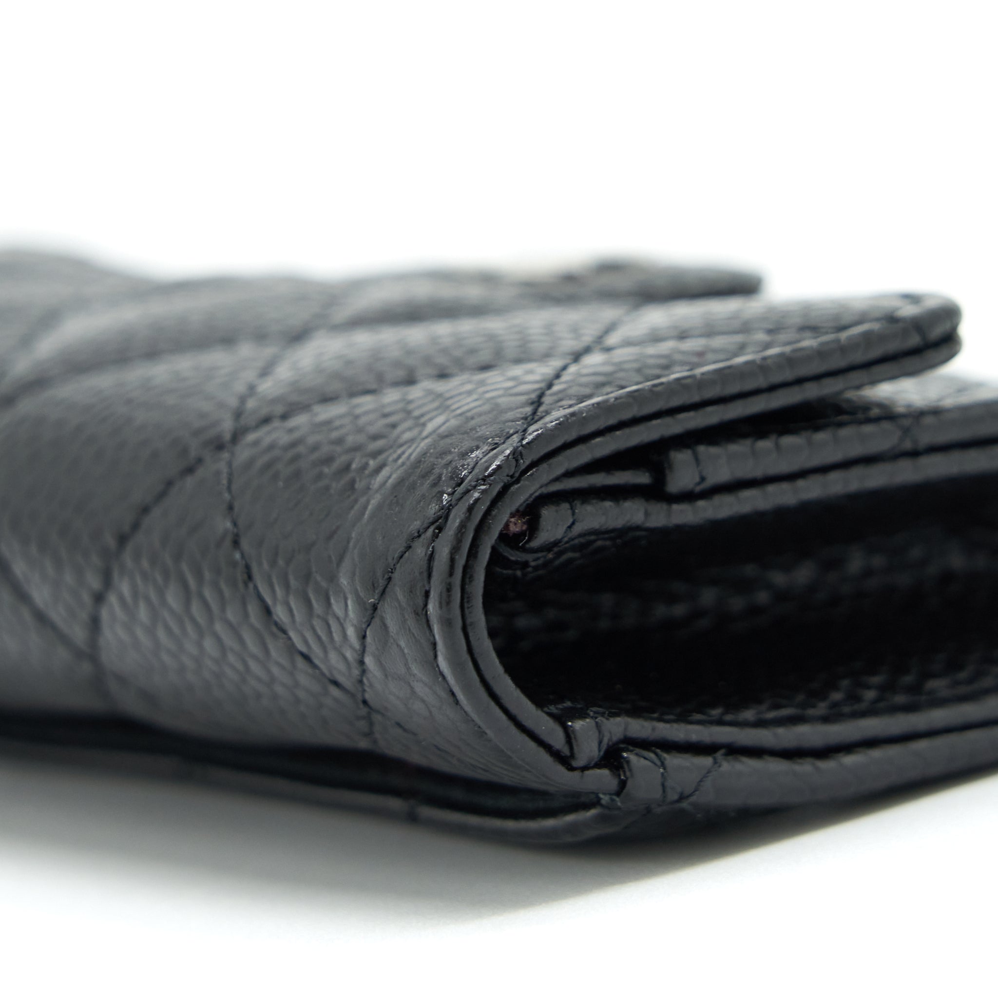 chanel-classic-flap-card-holder-caviar-black-shw-1