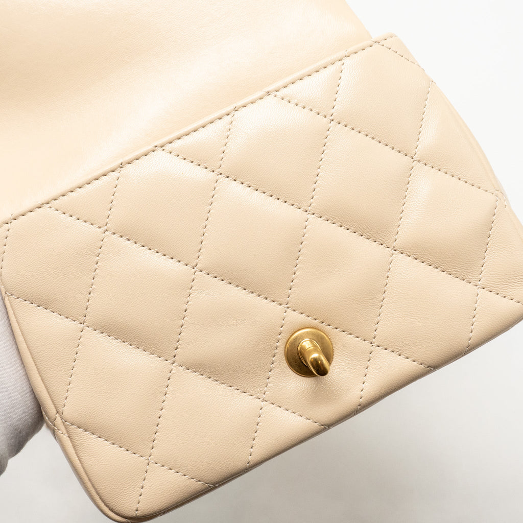 chanel-25c-coco-love-adjustable-chain-shiny-lambskin-beige-ghw-microchip-copy