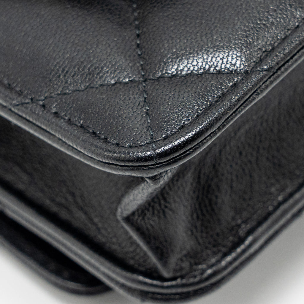 chanel-detailed-strap-wallet-on-chain-lambskin-black-with-multicolour-hardware-microchip-copy