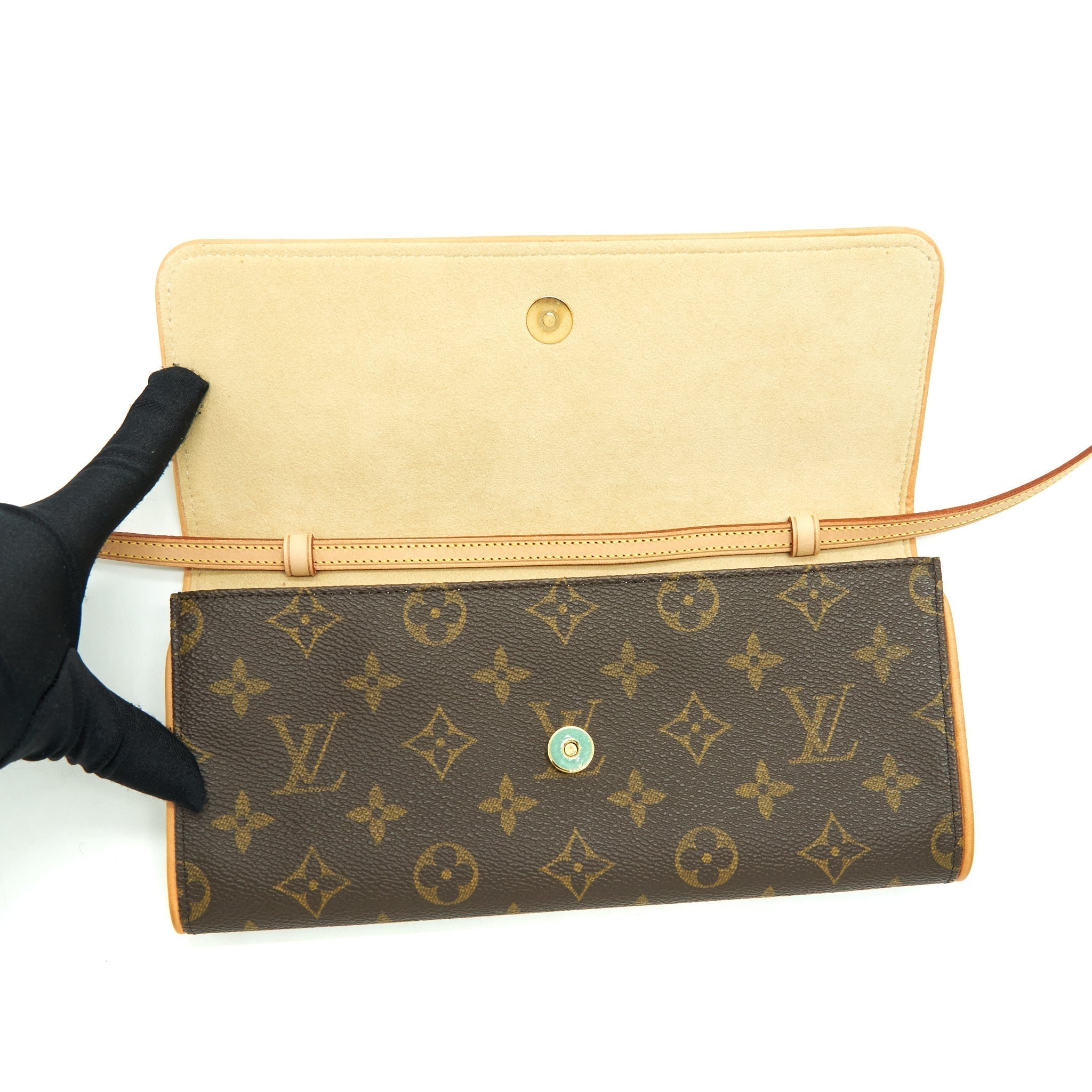louis-vuitton-vintage-belt-bag-monogram-canvas-year-2001