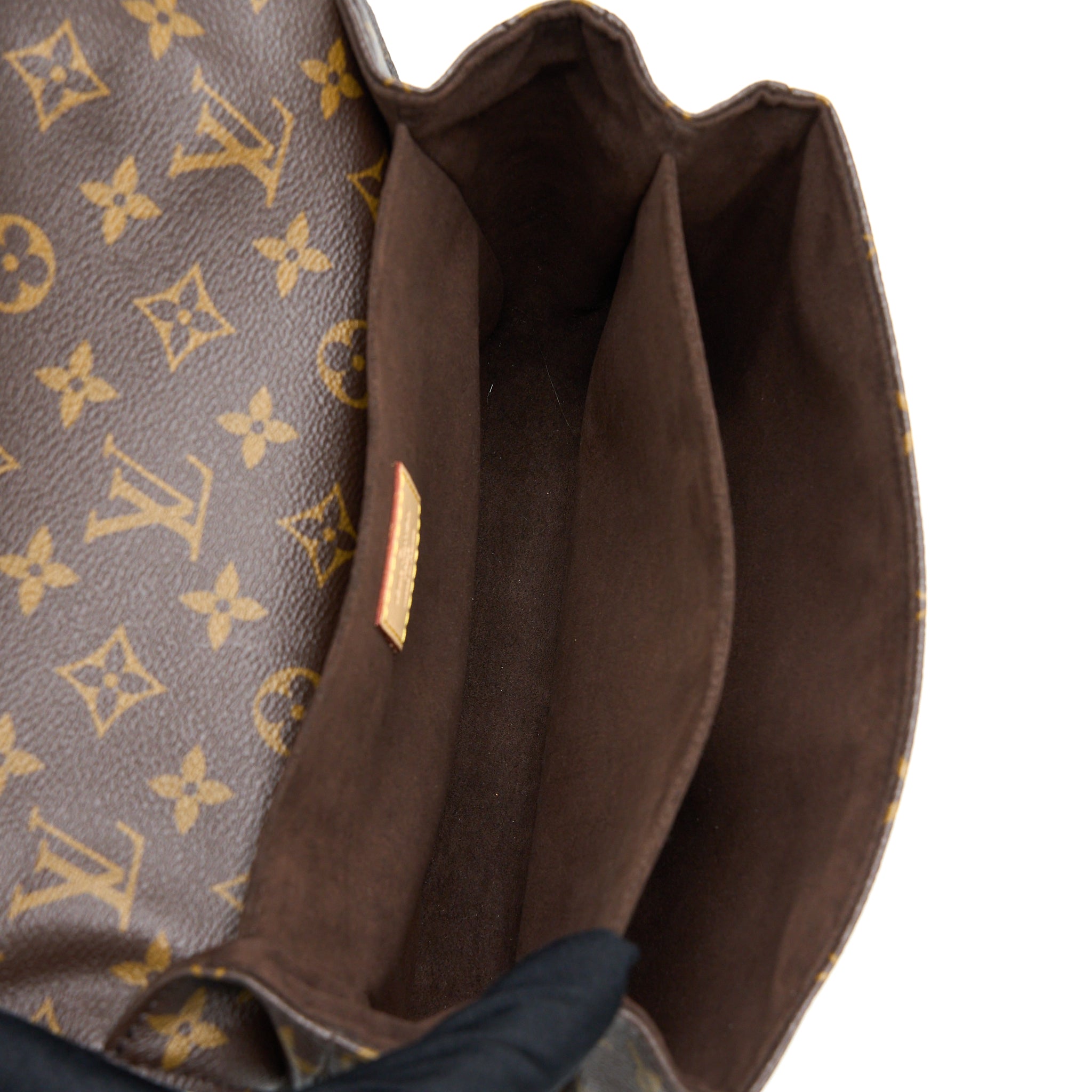 louis-vuitton-pochette-metis-monograms-canvas-ghw