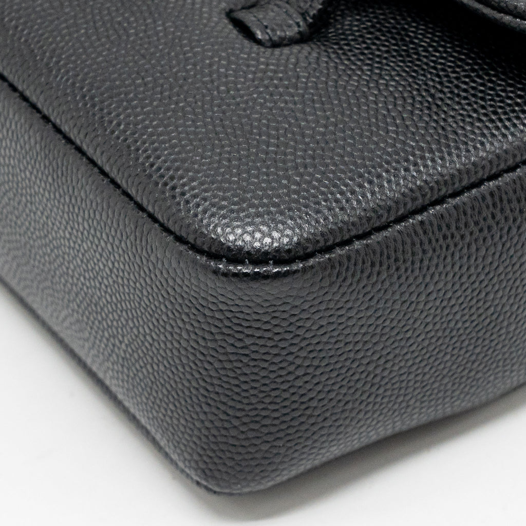 chanel-26p-preppy-black