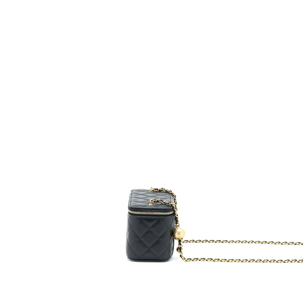chanel-22a-pearl-crush-long-vanity-with-chain-lambskin-black-ghw-1