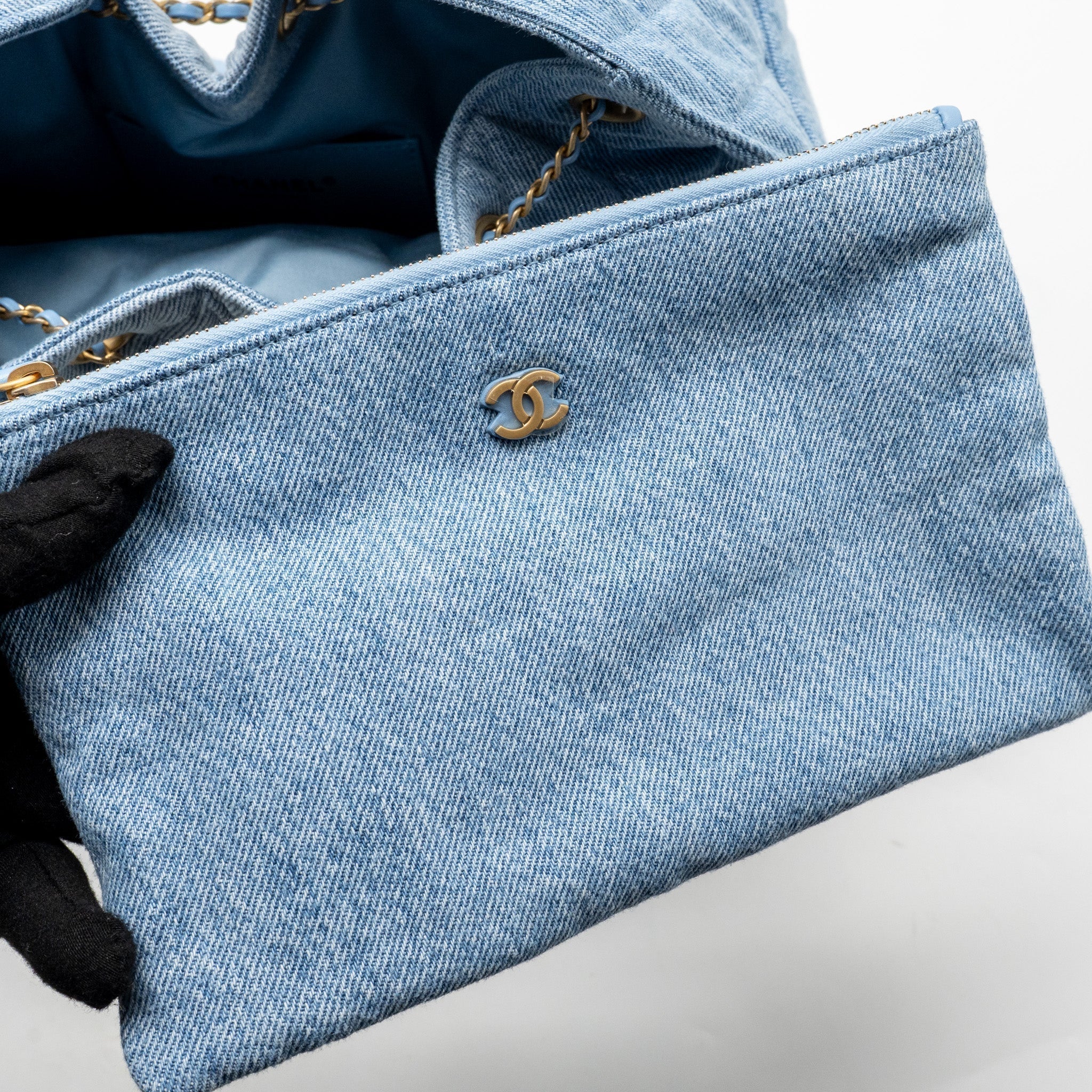 chanel-bag-black-5