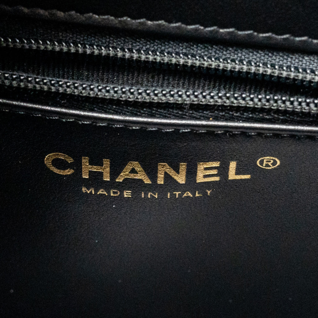 chanel-mini-kelly-shopping-tote-bag-calfskin-black-ghwmicrochip