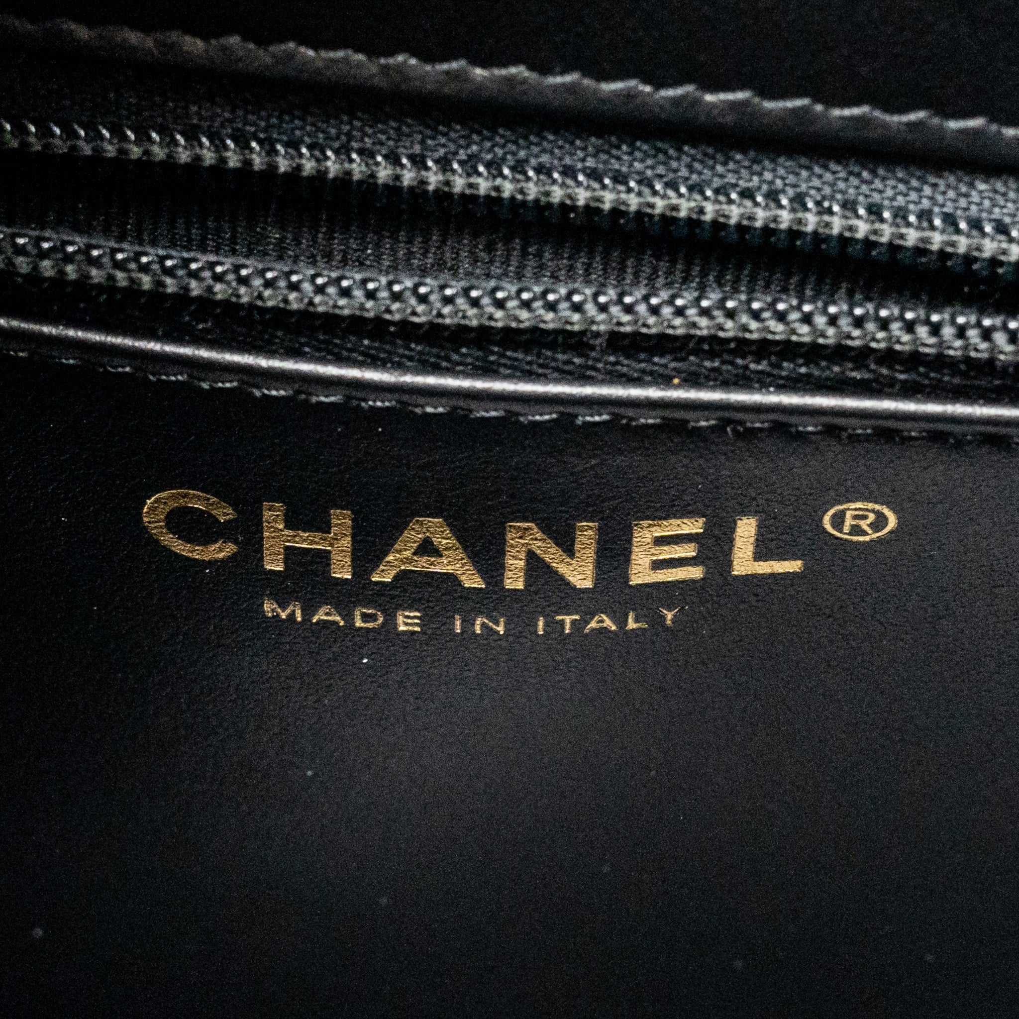chanel-mini-kelly-shopping-tote-bag-calfskin-black-ghwmicrochip