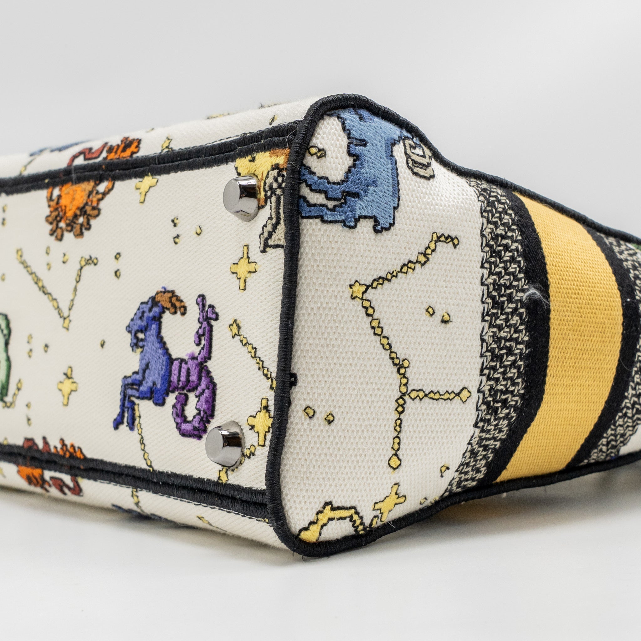 dior-medium-lady-d-lite-bag-pixel-zodiac-embroidery-canvas-multicolour-black-hardware