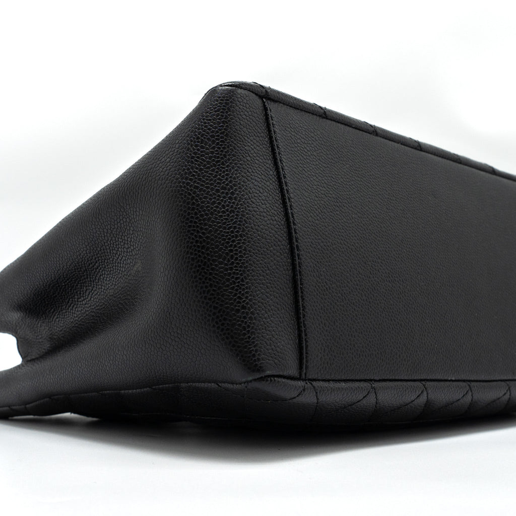 chanel-grand-shopping-tote-gst-caviar-black-ghw-2