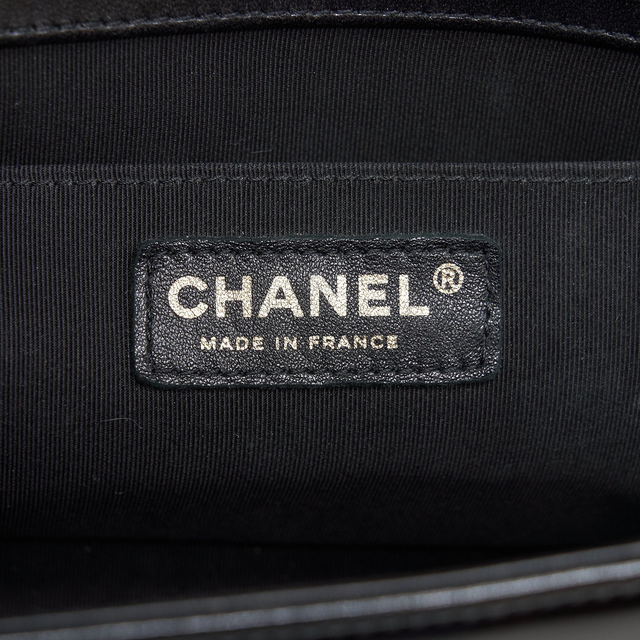 chanel-medium-le-boy-patent-leather-black-lghw