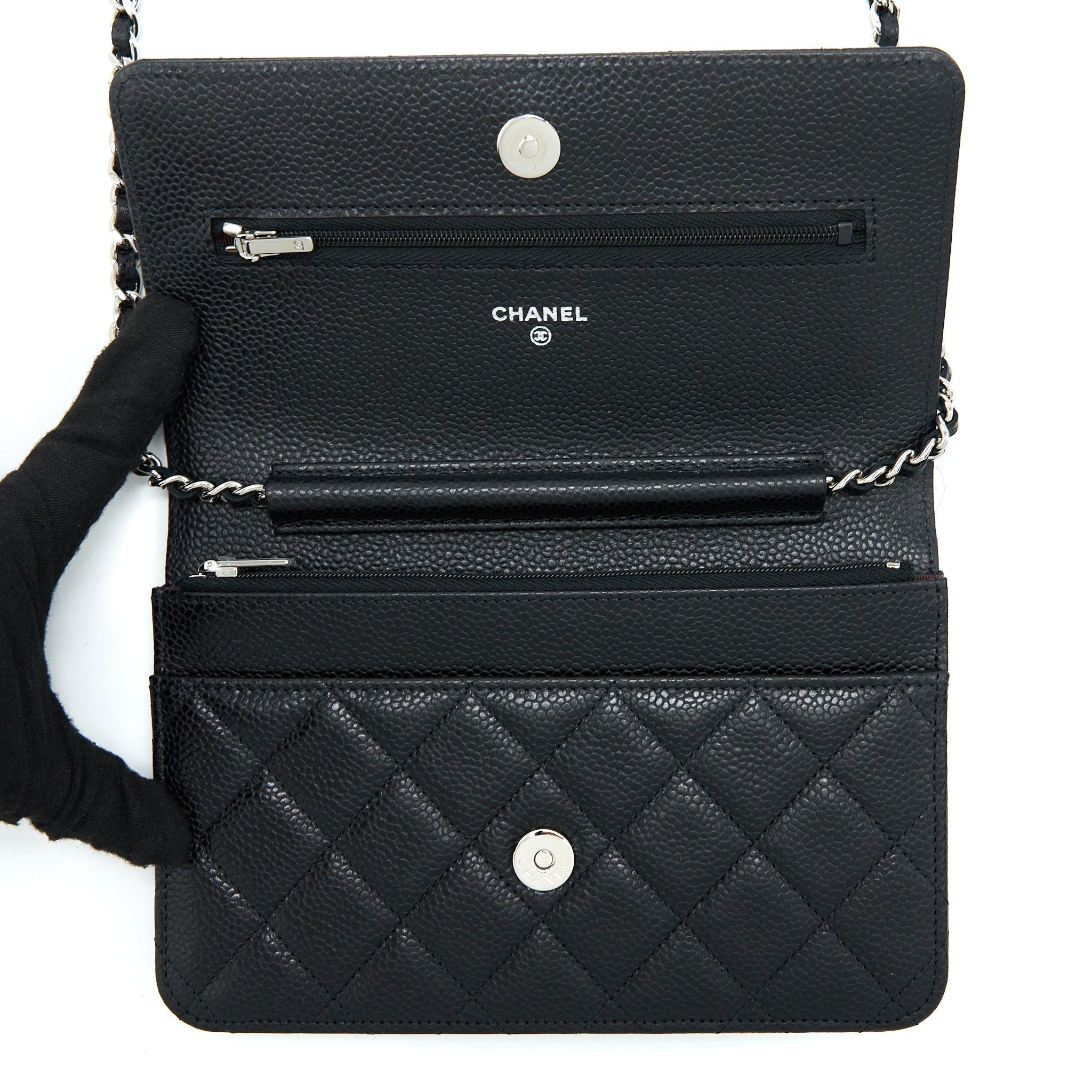 chanel-classic-wallet-on-chain-black-caviar-shw