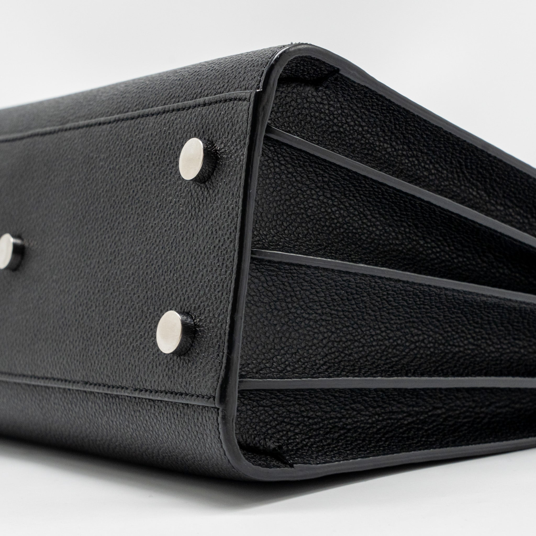 saint-laurent-sac-de-jour-grained-calfskin-black-shw-1