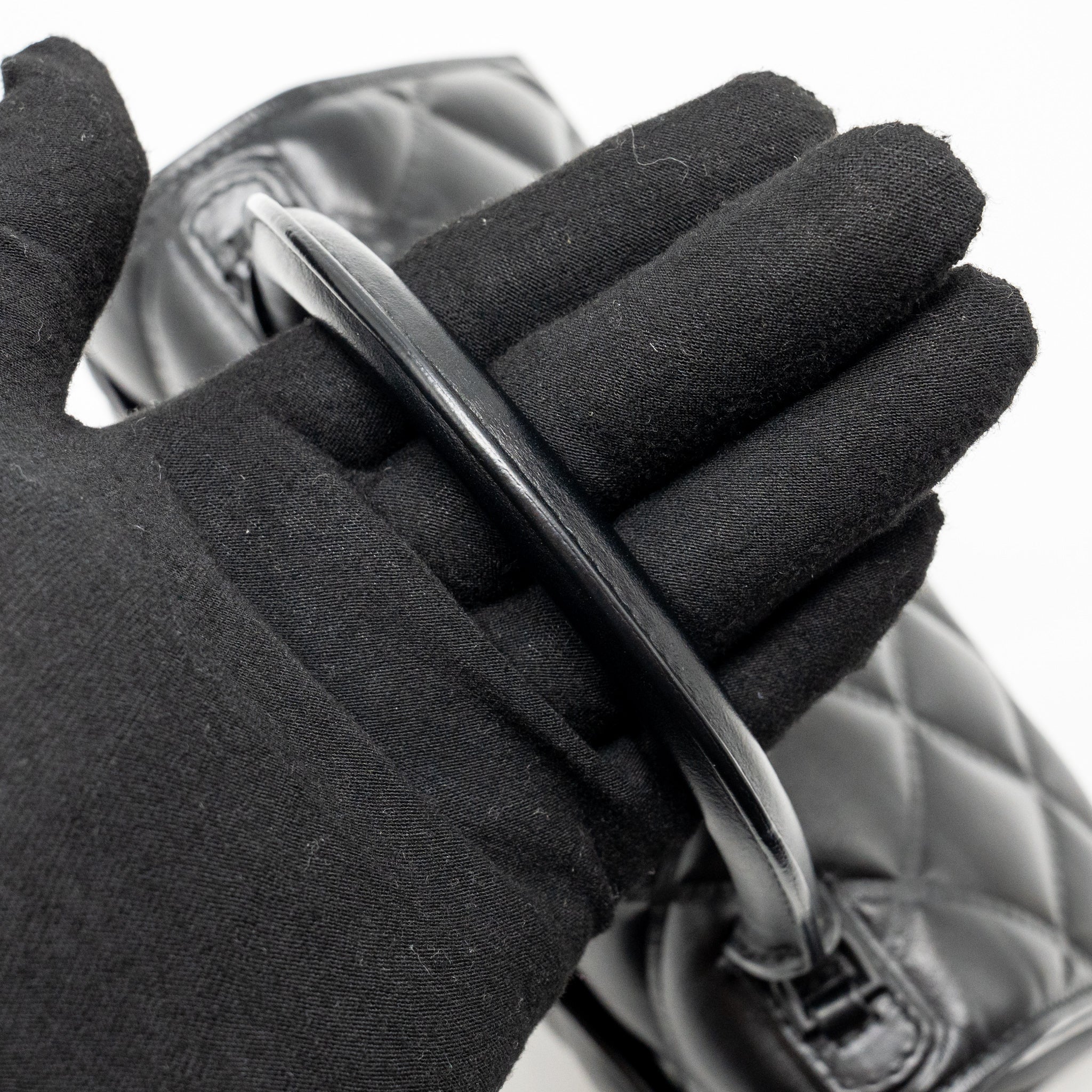 balenciaga-small-hourglass-bag-quilted-calfskin-so-black