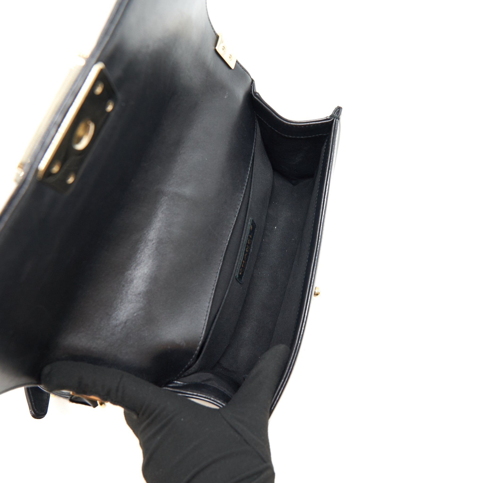 chanel-medium-le-boy-patent-leather-black-lghw