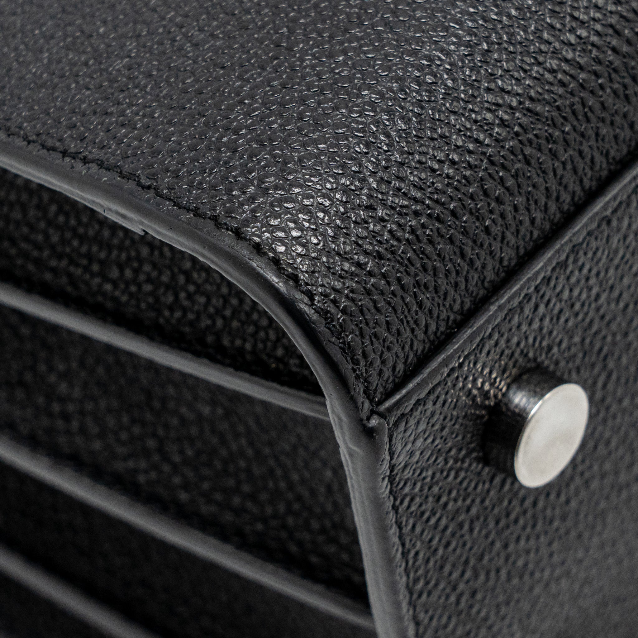 saint-laurent-sac-de-jour-grained-calfskin-black-shw-1
