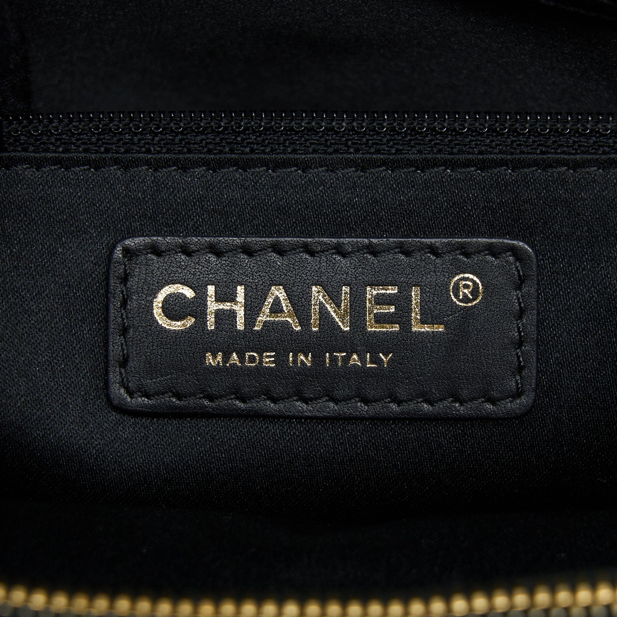 chanel-grand-shopping-tote-bag-caviar-black-ghw-3