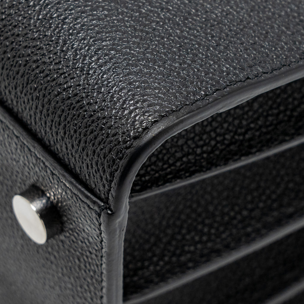 saint-laurent-sac-de-jour-grained-calfskin-black-shw-1