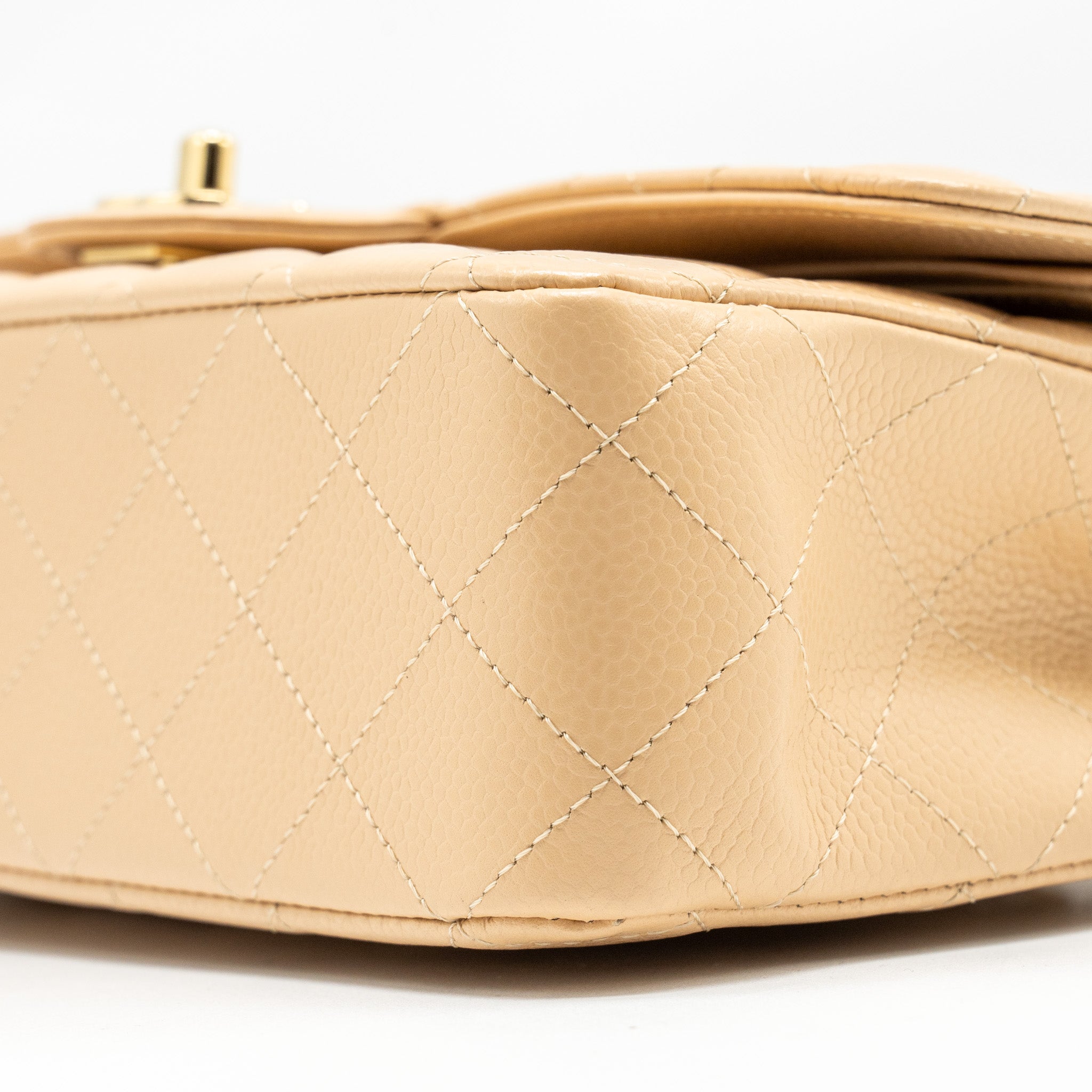 chanel-medium-classic-double-flap-bag-caviar-beige-ghw-copy