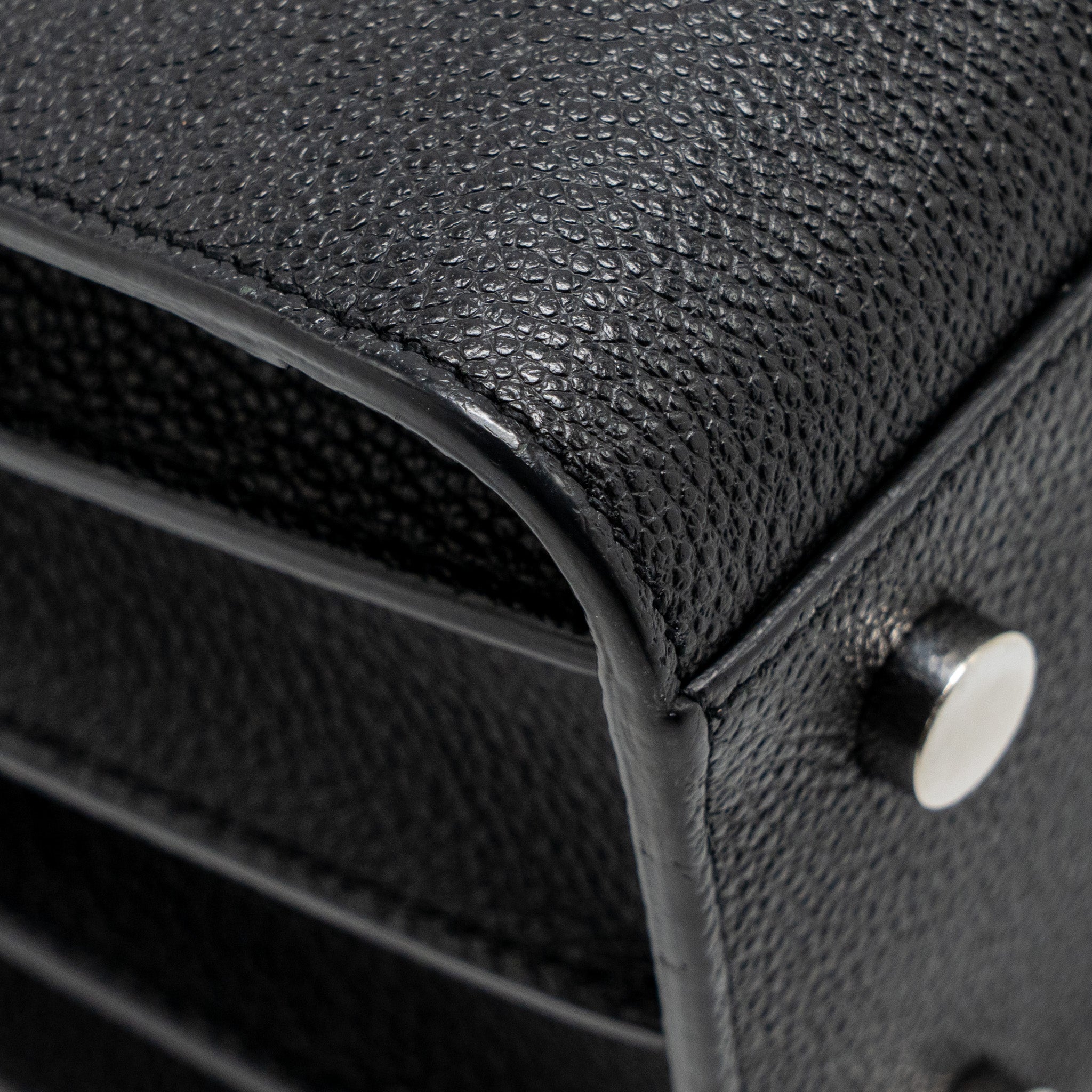 saint-laurent-sac-de-jour-grained-calfskin-black-shw-1
