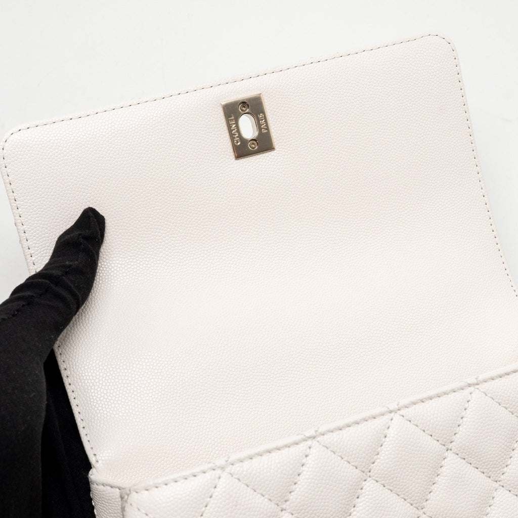 chanel-small-coco-handle-caviar-white-lghw-microchip-5