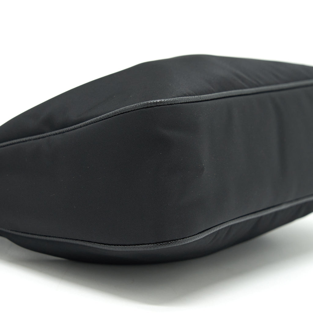 prada-reedition-2005-re-nylon-bag-black-shwchain-handle-missing