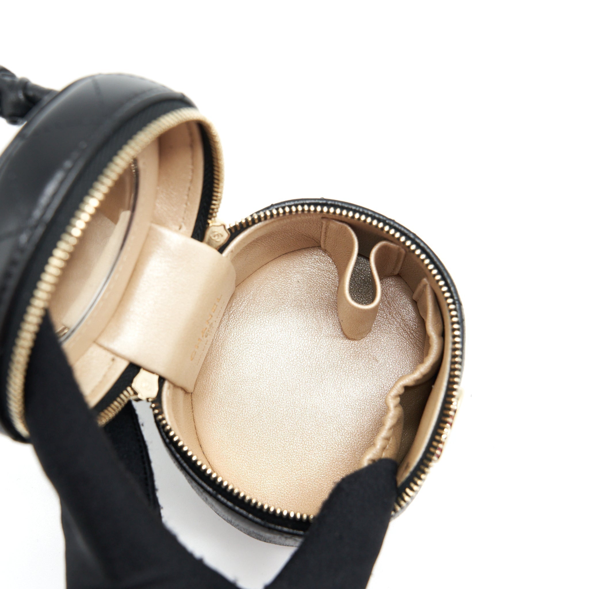 chanel-22s-top-handle-super-mini-vanity-lambskin-black-lghw