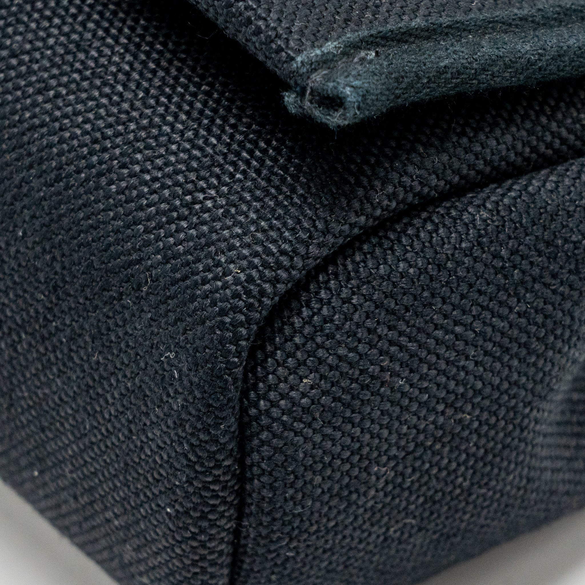 hermes-black