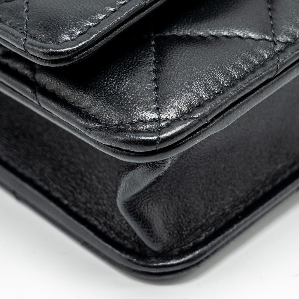 chanel-leather-top-handle-wallet-on-chain-lambskin-black-lghw-microchip-1