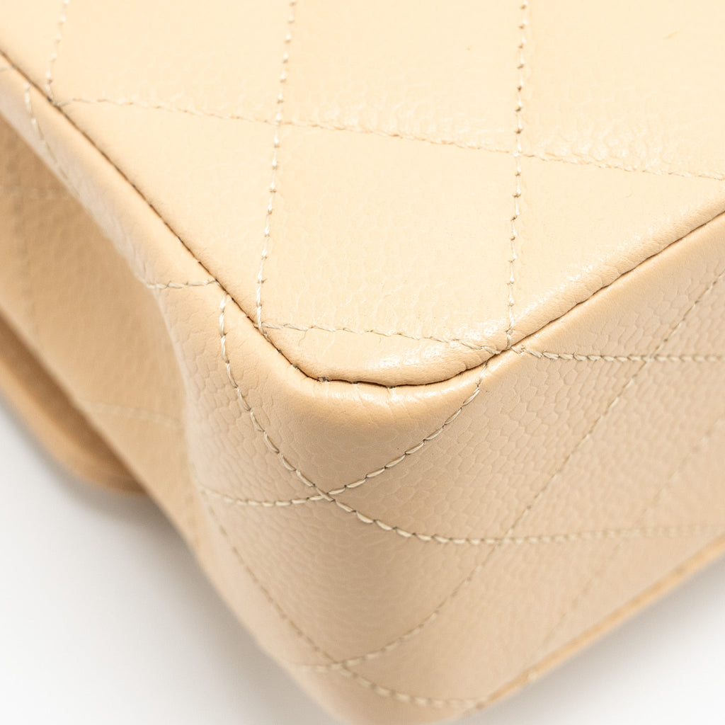 chanel-medium-classic-double-flap-bag-caviar-beige-ghw-copy
